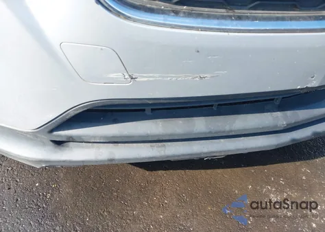 2016 Chevrolet Trax 1Ls z USA, uszkodzony, nr VIN 3GNCJKSB7GL272117